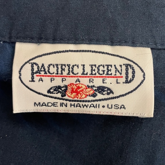 Pacific Legend Mens size XXL/2XL Santa Christmas Hawaiian Shirt Mele Kalikimaka - Picture 5 of 6